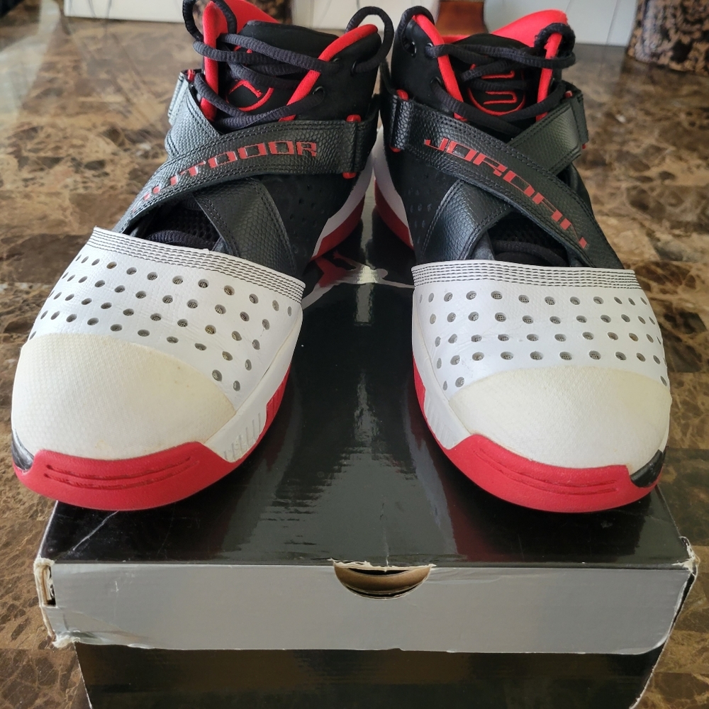 Men Air Jordan White Black Red Sz 9